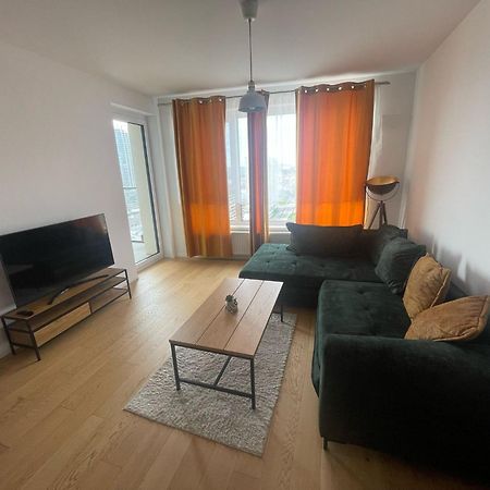 New Downtown Apartment Couple Minute From The Old Town Μπρατισλάβα Εξωτερικό φωτογραφία