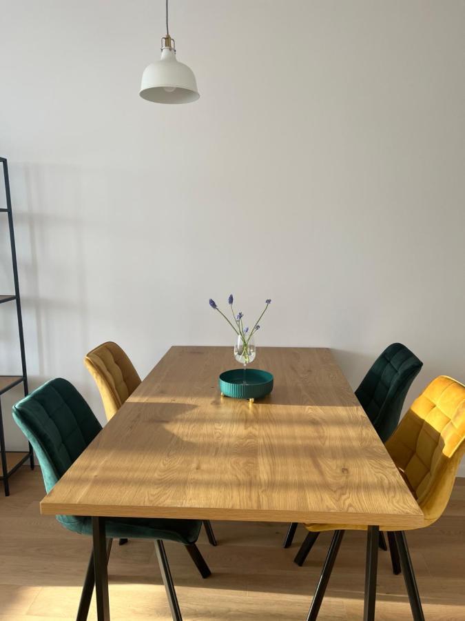 New Downtown Apartment Couple Minute From The Old Town Μπρατισλάβα Εξωτερικό φωτογραφία