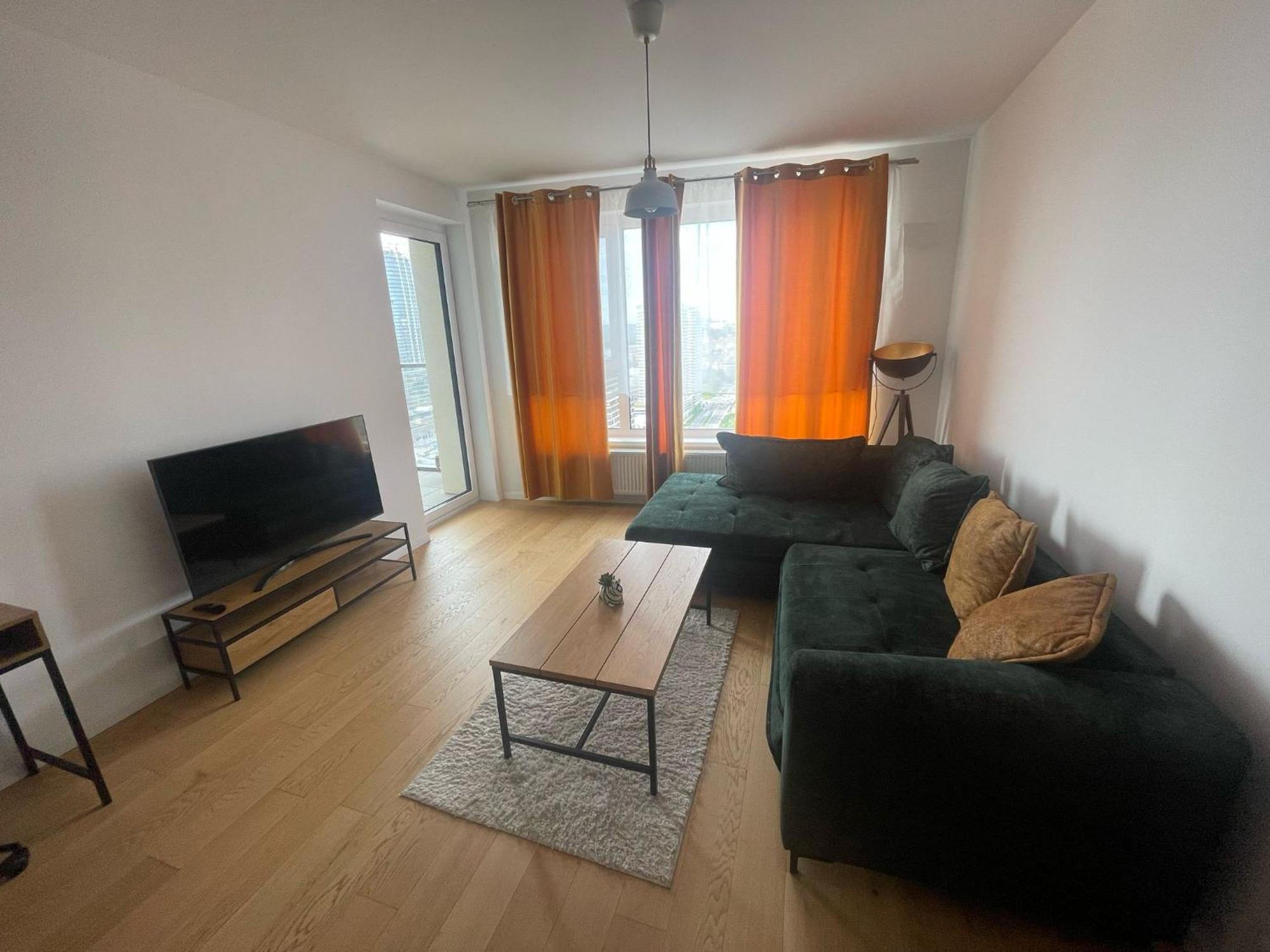 New Downtown Apartment Couple Minute From The Old Town Μπρατισλάβα Εξωτερικό φωτογραφία